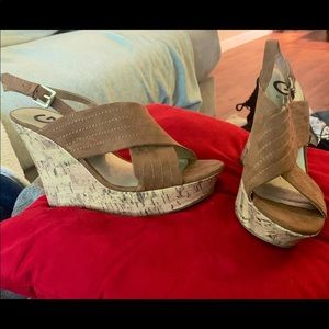Women’s wedge heel